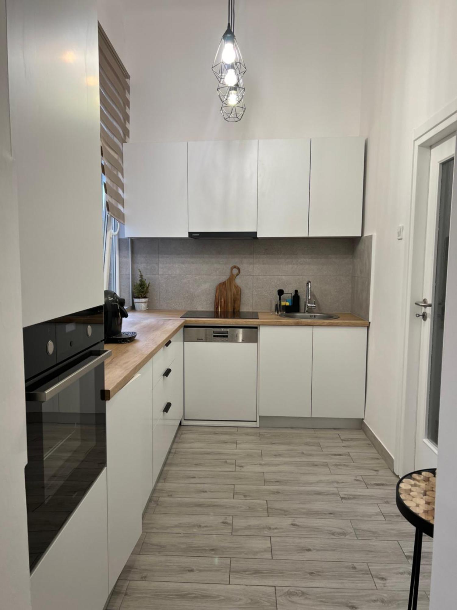 La Strada Central Apartament Oradea Eksteriør bilde